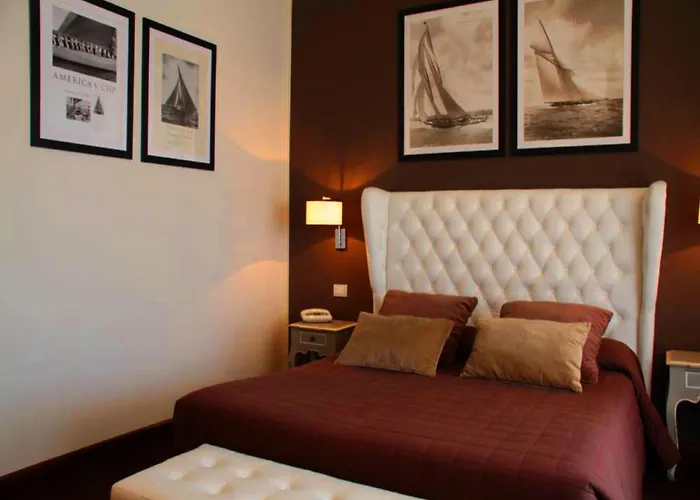 Hotel Ancora Riviera