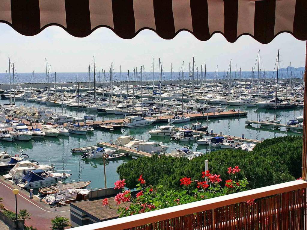 Ancora Riviera