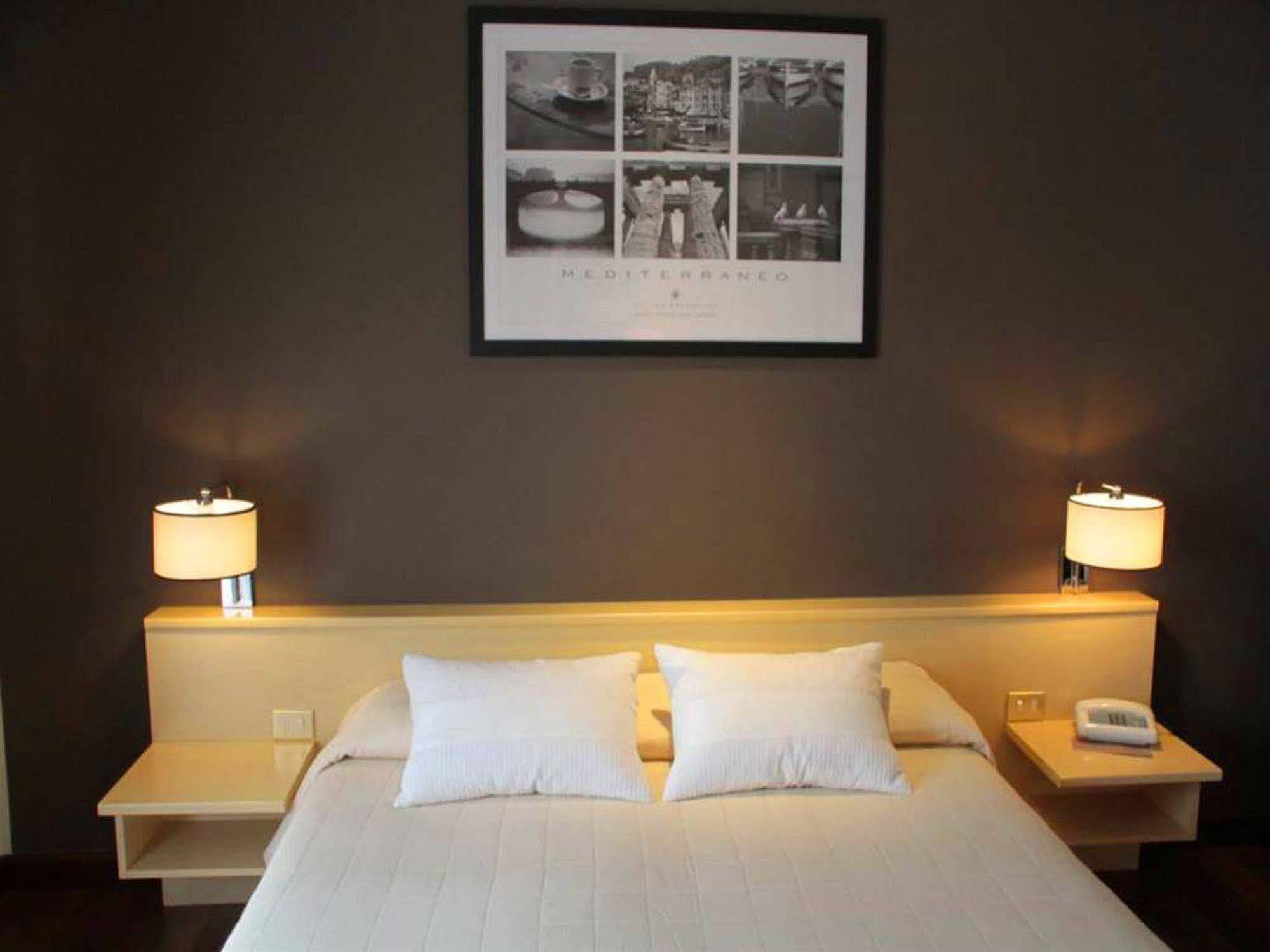 Ancora Riviera 3* Lavagna